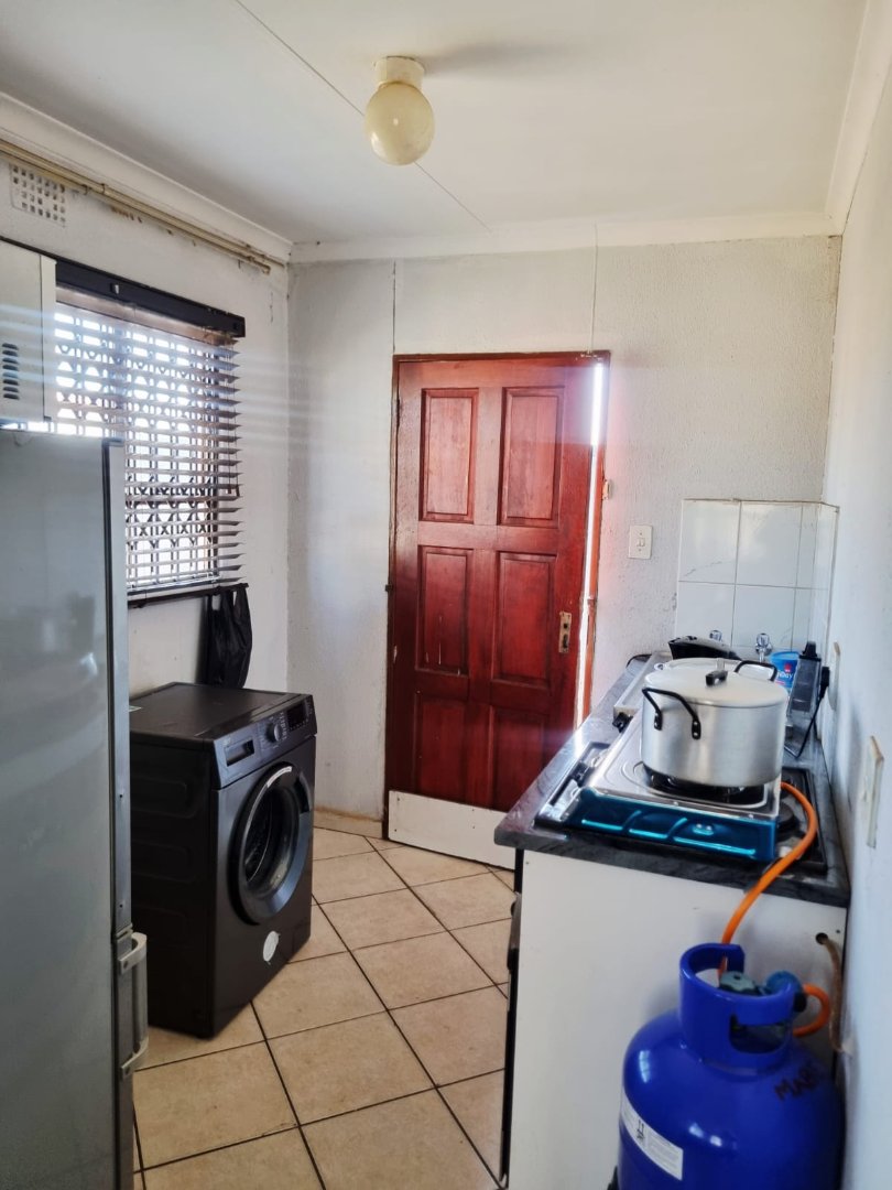 3 Bedroom Property for Sale in Roodekop Gauteng