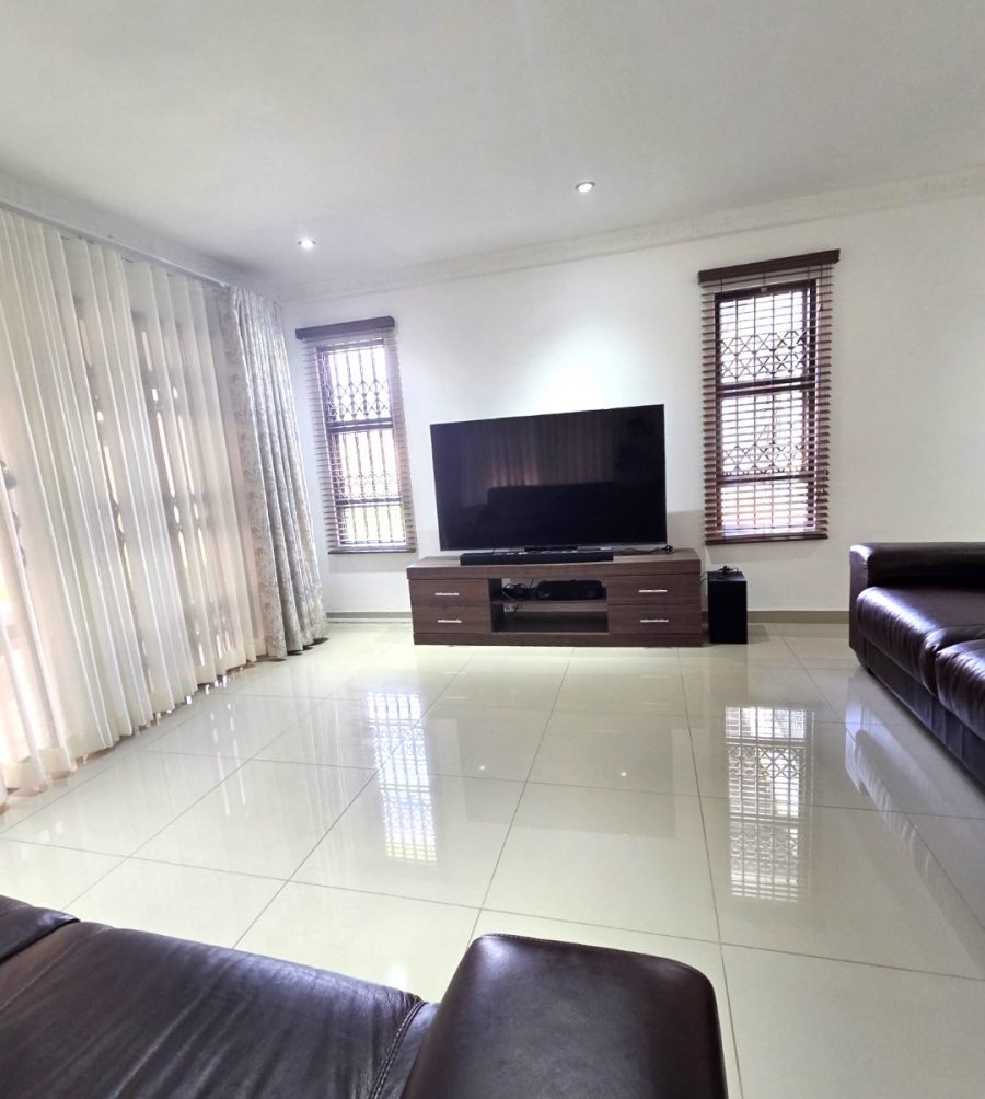 3 Bedroom Property for Sale in Halfway House Gauteng