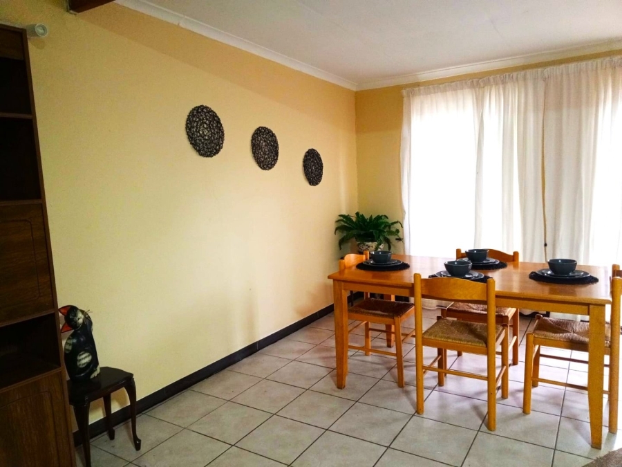 5 Bedroom Property for Sale in Westdene Gauteng