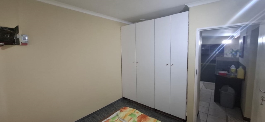 5 Bedroom Property for Sale in Westdene Gauteng