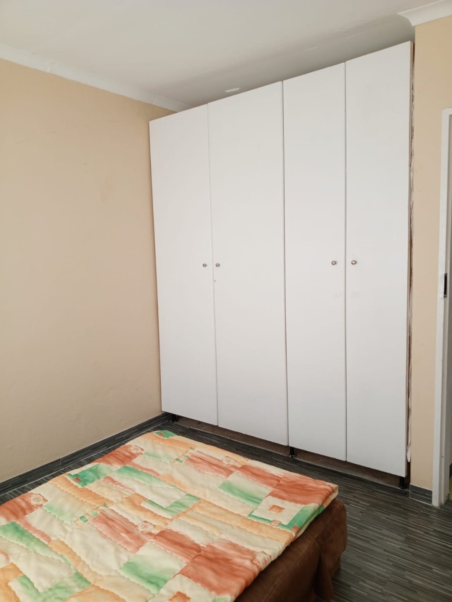 5 Bedroom Property for Sale in Westdene Gauteng