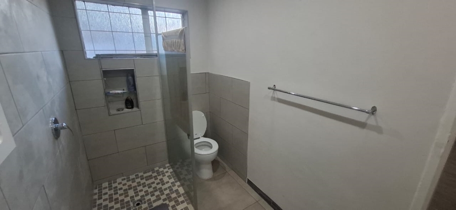 5 Bedroom Property for Sale in Westdene Gauteng