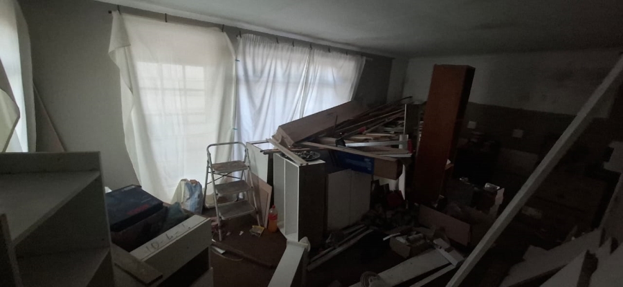 5 Bedroom Property for Sale in Westdene Gauteng