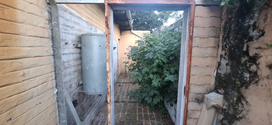 5 Bedroom Property for Sale in Westdene Gauteng