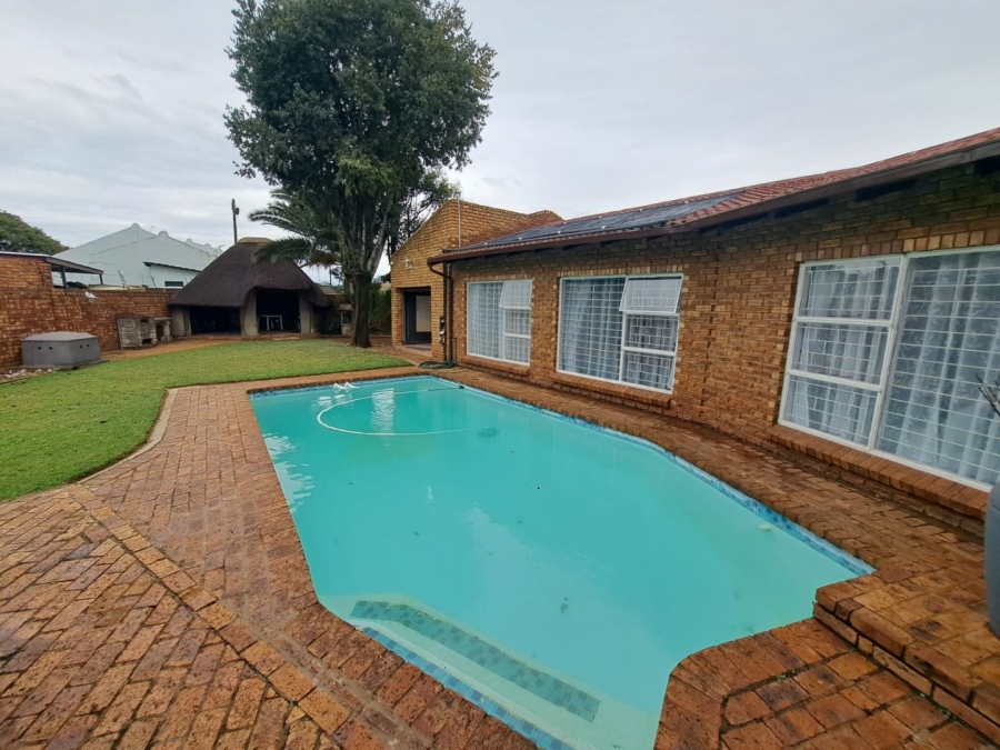 3 Bedroom Property for Sale in Ferryvale Gauteng