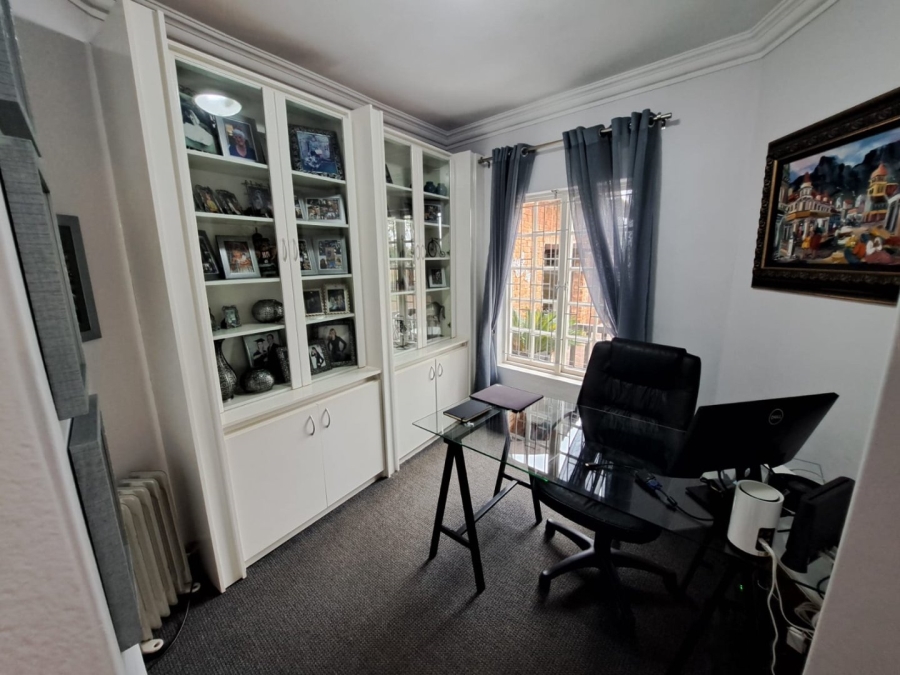 3 Bedroom Property for Sale in Ferryvale Gauteng