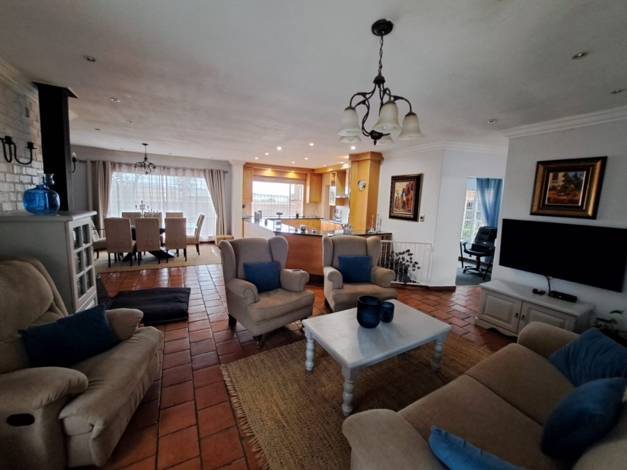 3 Bedroom Property for Sale in Ferryvale Gauteng