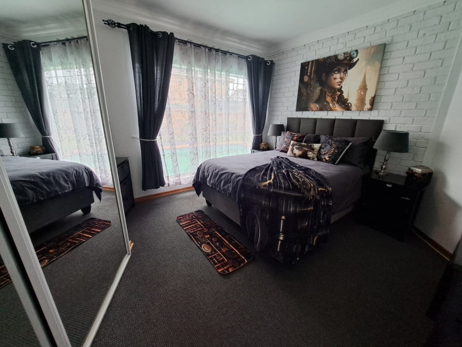 3 Bedroom Property for Sale in Ferryvale Gauteng