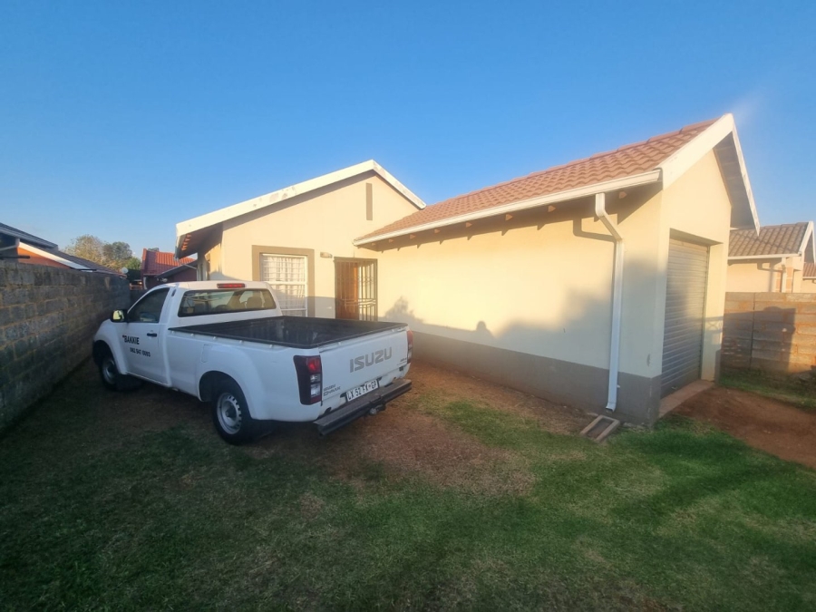2 Bedroom Property for Sale in Salfin Gauteng