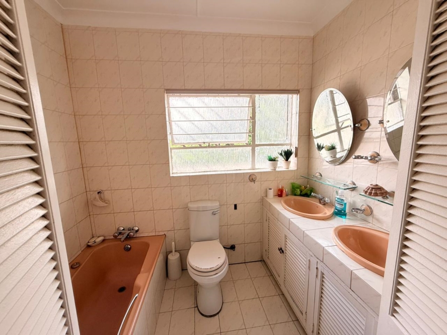 3 Bedroom Property for Sale in Bramley View Gauteng