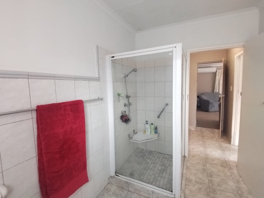 6 Bedroom Property for Sale in Meyerton Central Gauteng