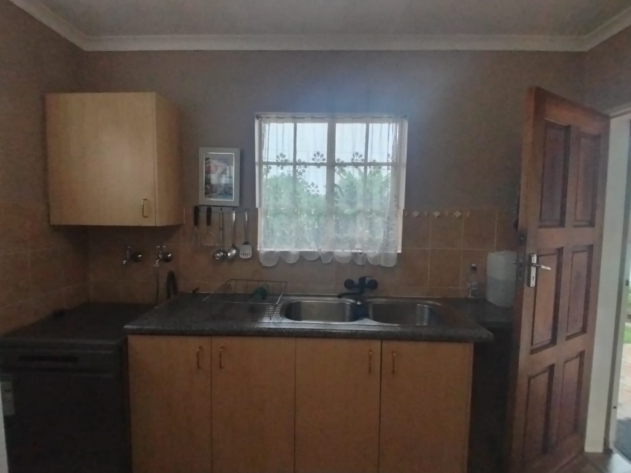 6 Bedroom Property for Sale in Meyerton Central Gauteng
