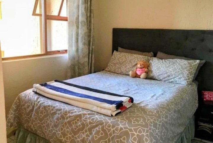 2 Bedroom Property for Sale in Paulshof Gauteng