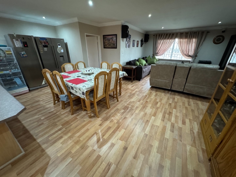 5 Bedroom Property for Sale in Kempton Park Ext 4 Gauteng