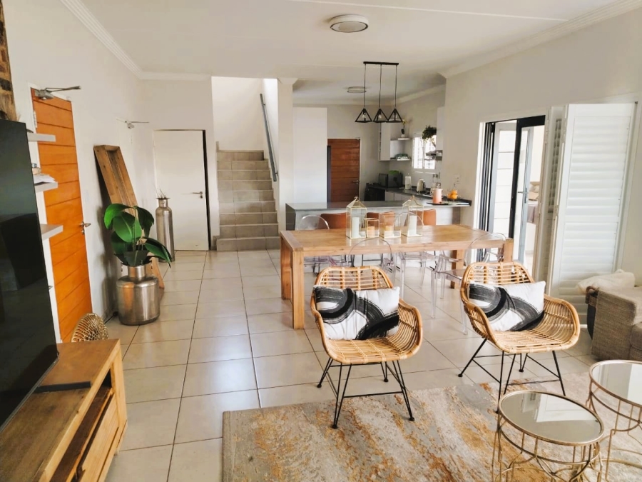 4 Bedroom Property for Sale in Diswilmar A H Gauteng