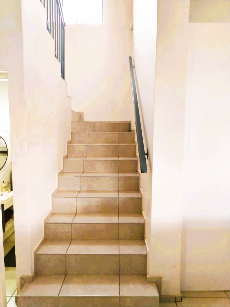 4 Bedroom Property for Sale in Diswilmar A H Gauteng