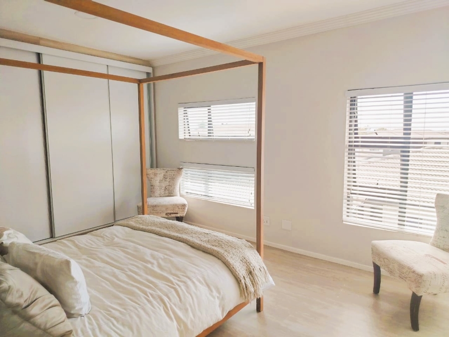 4 Bedroom Property for Sale in Diswilmar A H Gauteng