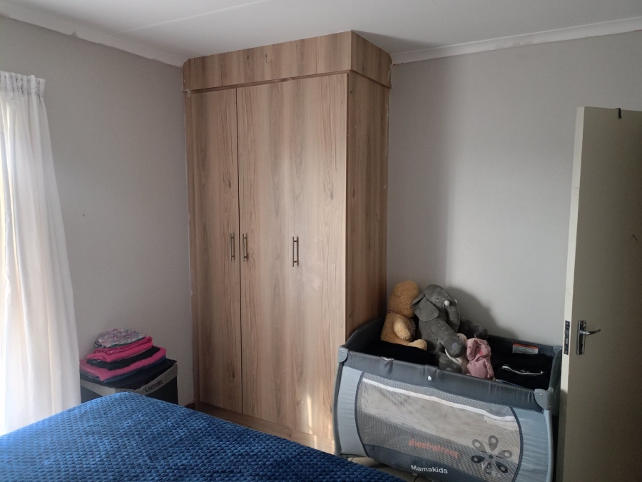 2 Bedroom Property for Sale in Lotus Gardens Gauteng