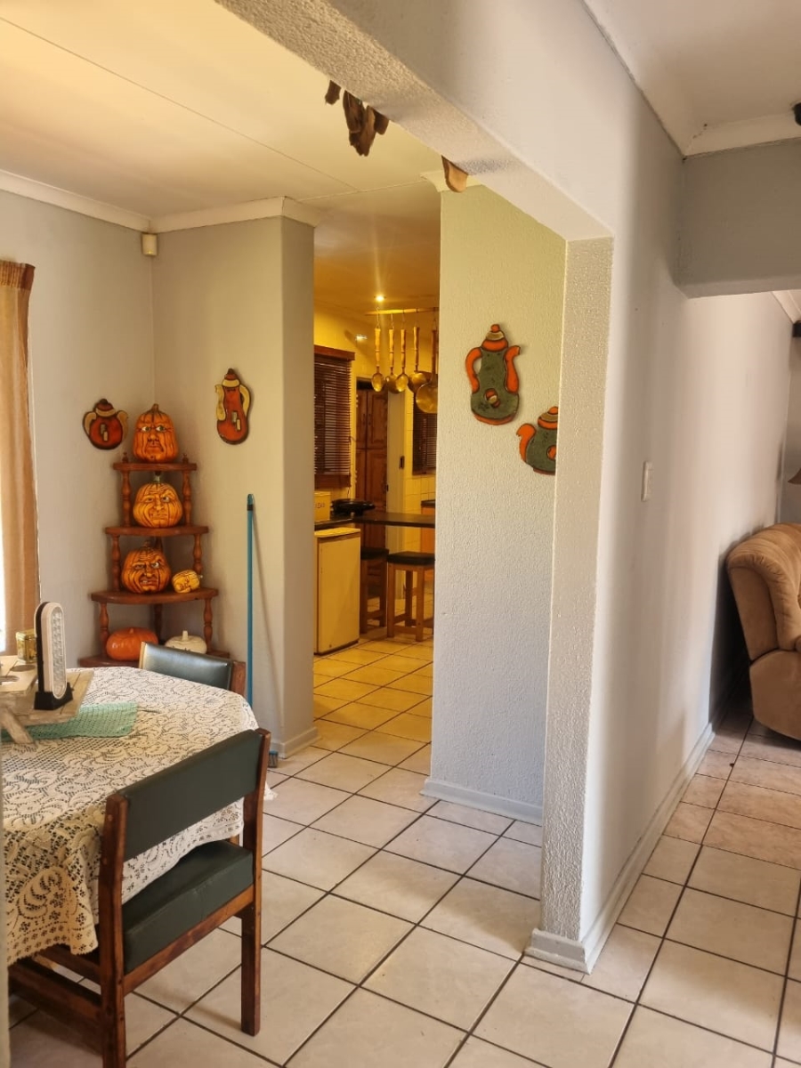 3 Bedroom Property for Sale in Crystal Park Gauteng
