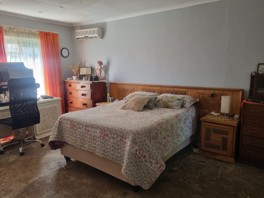 3 Bedroom Property for Sale in Crystal Park Gauteng