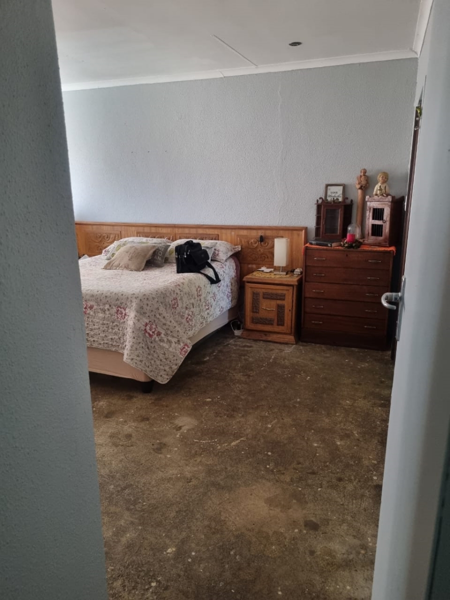 3 Bedroom Property for Sale in Crystal Park Gauteng