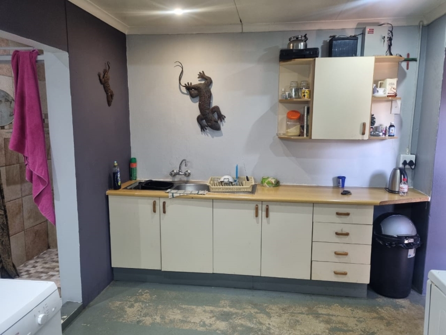 3 Bedroom Property for Sale in Crystal Park Gauteng