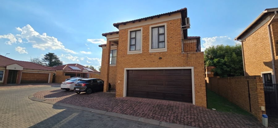 3 Bedroom Property for Sale in New Market Park Gauteng