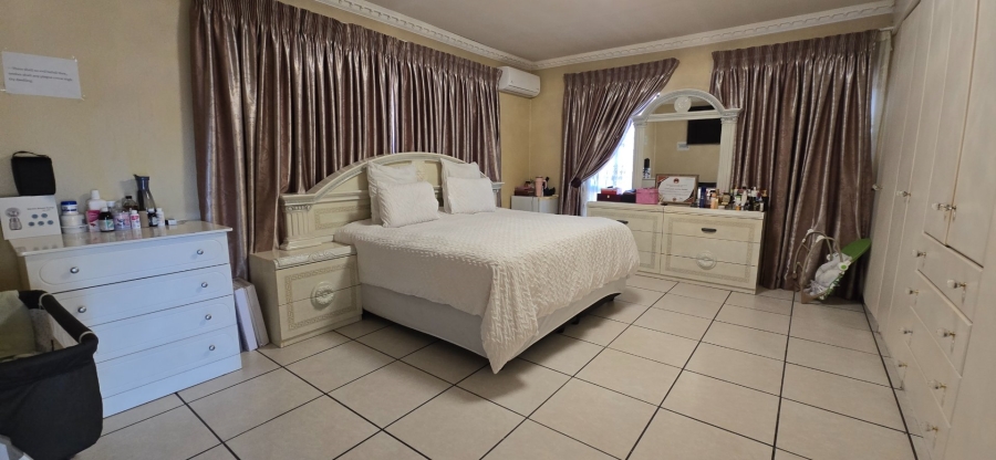 3 Bedroom Property for Sale in New Market Park Gauteng