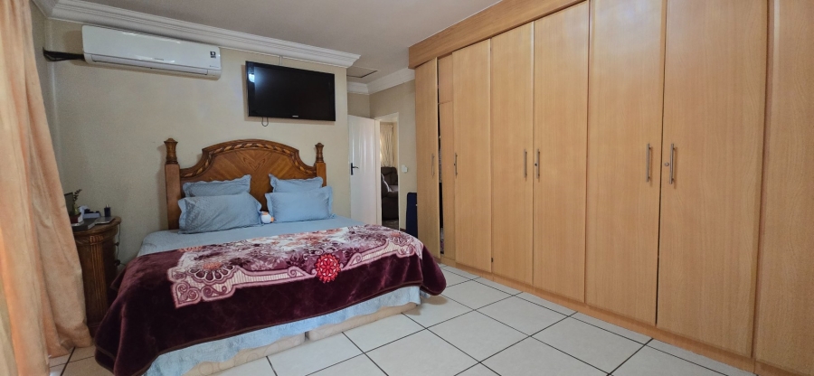 3 Bedroom Property for Sale in New Market Park Gauteng