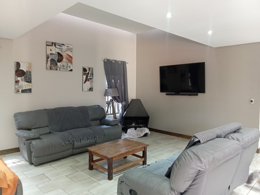 3 Bedroom Property for Sale in Comet Gauteng