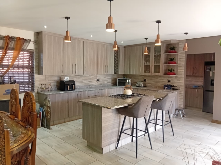 3 Bedroom Property for Sale in Comet Gauteng