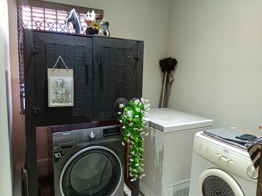 3 Bedroom Property for Sale in Comet Gauteng