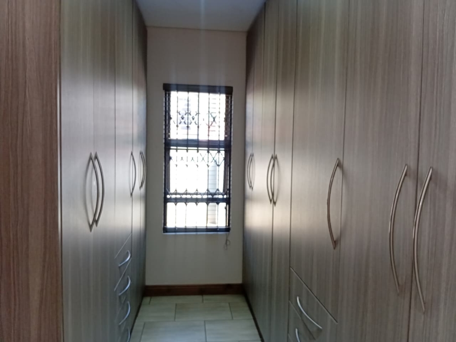 3 Bedroom Property for Sale in Comet Gauteng