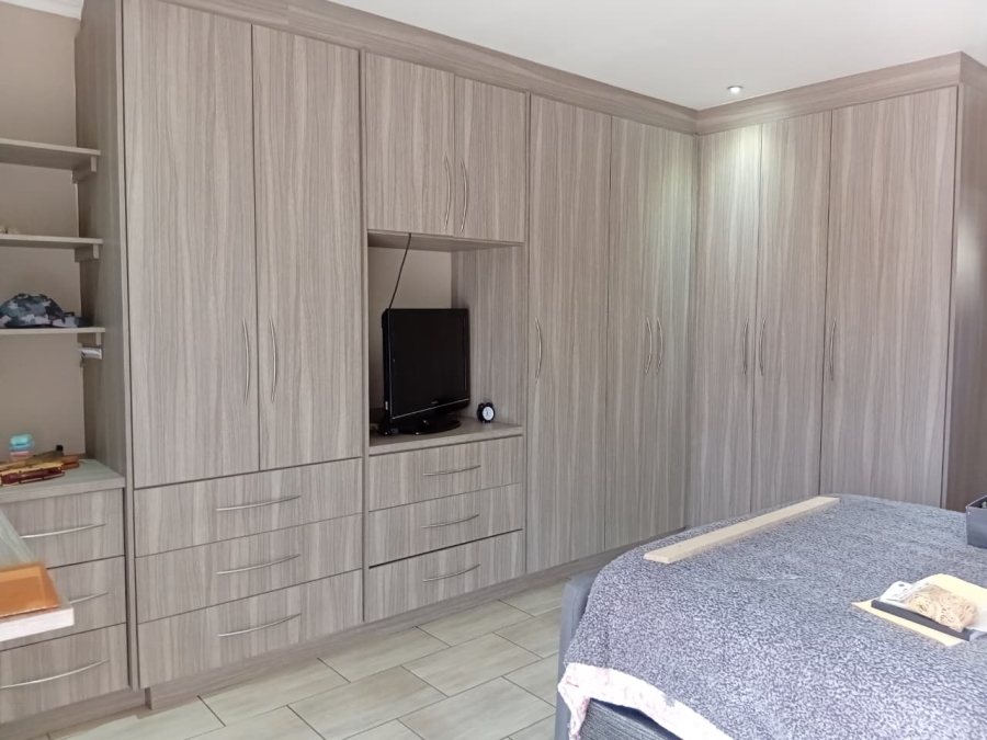 3 Bedroom Property for Sale in Comet Gauteng