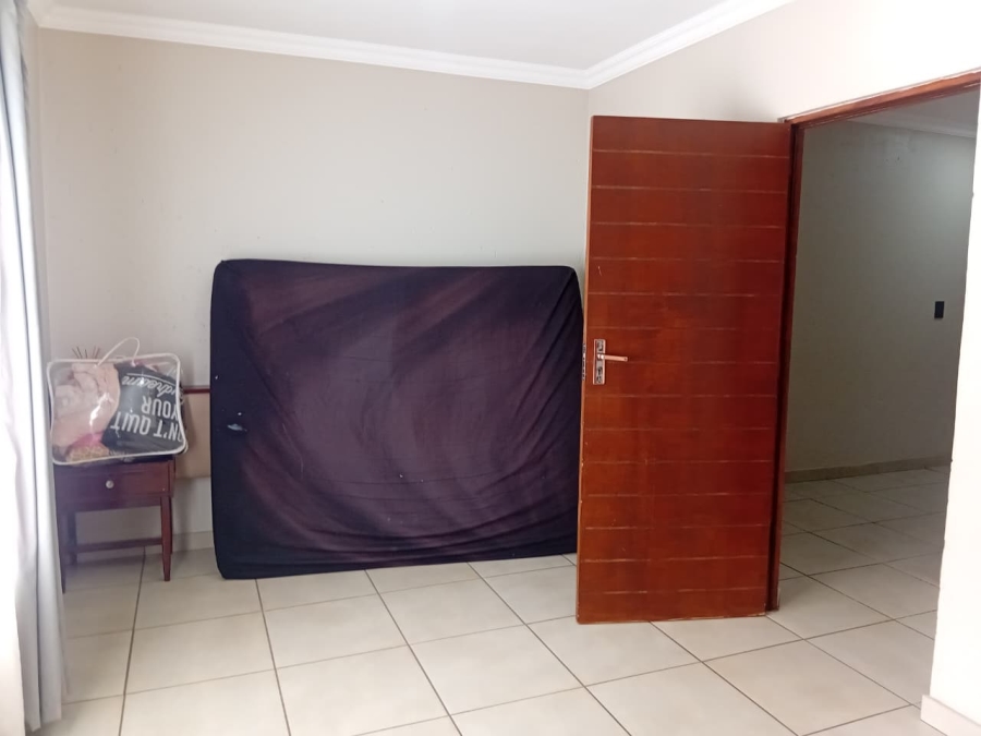 4 Bedroom Property for Sale in Comet Gauteng