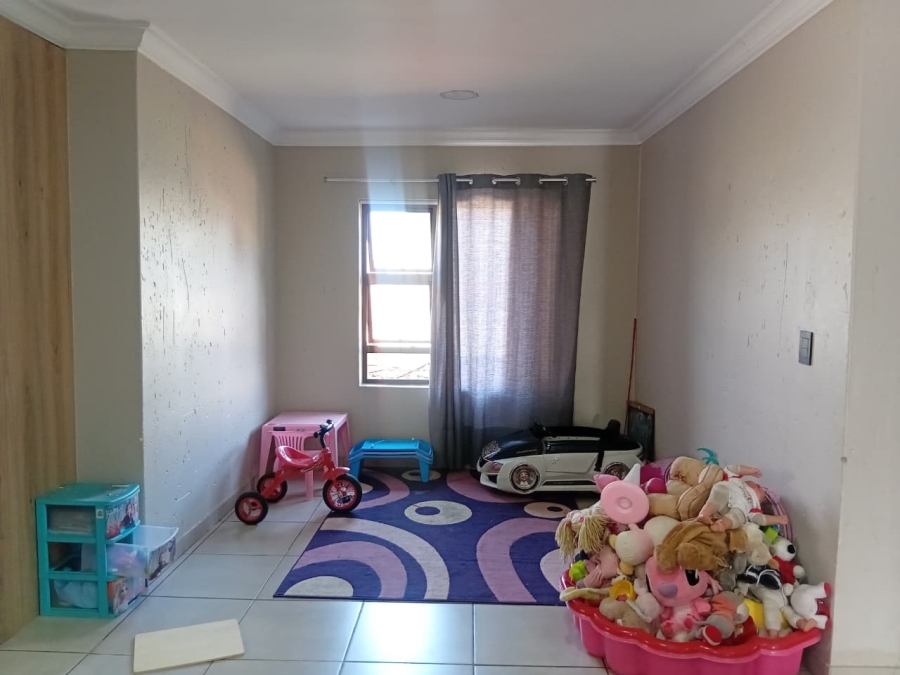 4 Bedroom Property for Sale in Comet Gauteng