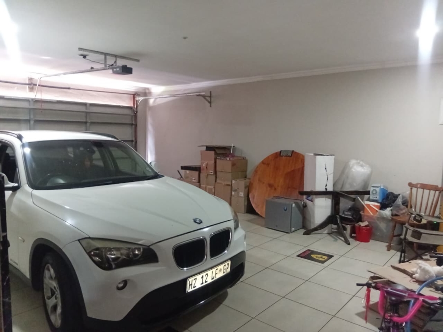 4 Bedroom Property for Sale in Comet Gauteng