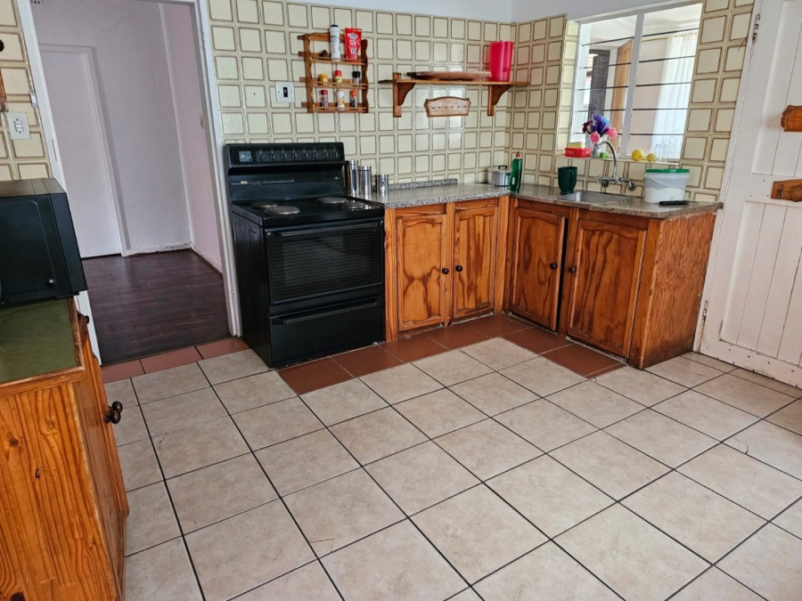 To Let 1 Bedroom Property for Rent in Westdene Gauteng