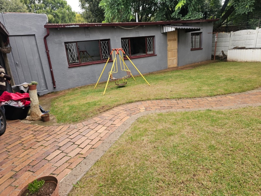 To Let 1 Bedroom Property for Rent in Westdene Gauteng