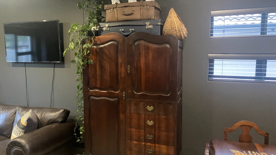 3 Bedroom Property for Sale in Equestria Gauteng