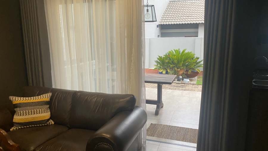 3 Bedroom Property for Sale in Equestria Gauteng