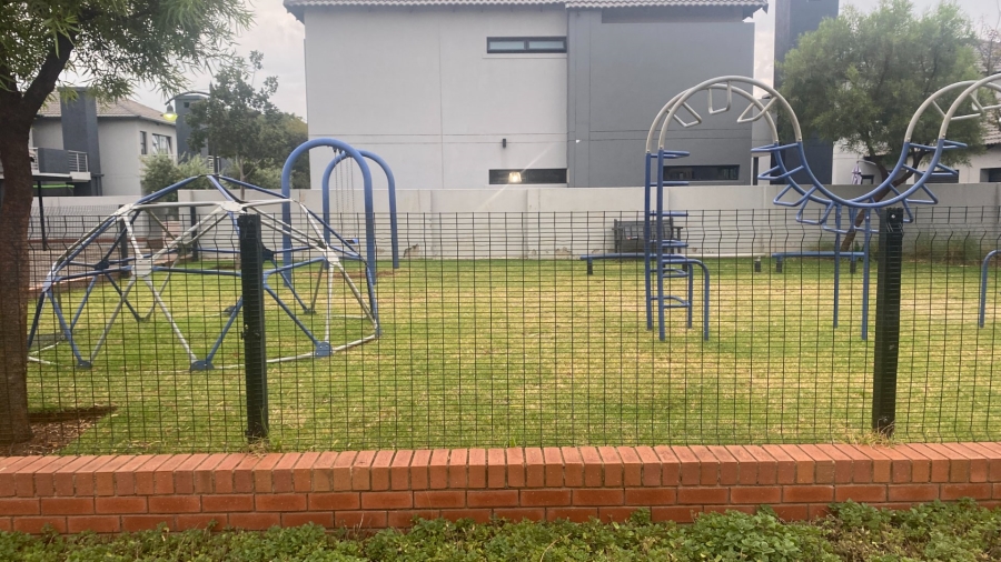 3 Bedroom Property for Sale in Equestria Gauteng