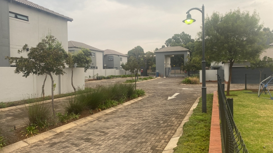 3 Bedroom Property for Sale in Equestria Gauteng