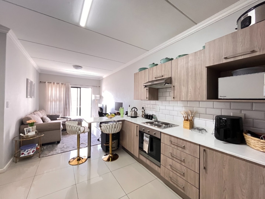 2 Bedroom Property for Sale in Halfway Gardens Gauteng