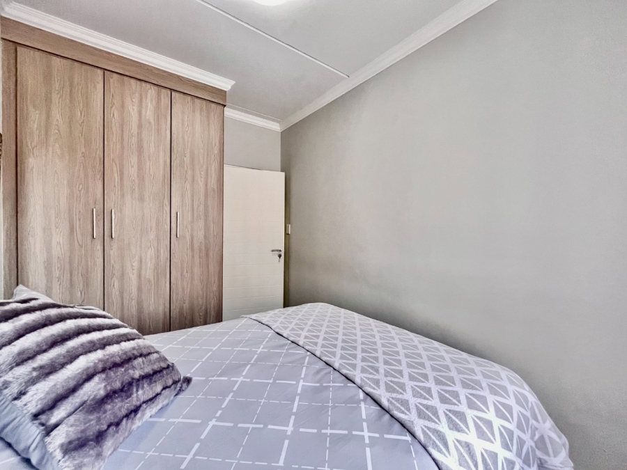 2 Bedroom Property for Sale in Halfway Gardens Gauteng