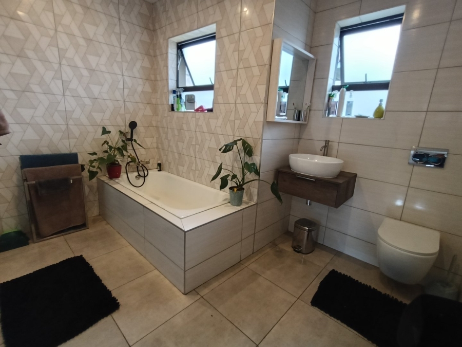 3 Bedroom Property for Sale in Norkem Park Gauteng