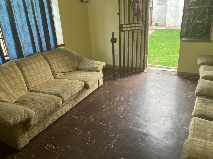 10 Bedroom Property for Sale in Brixton Gauteng