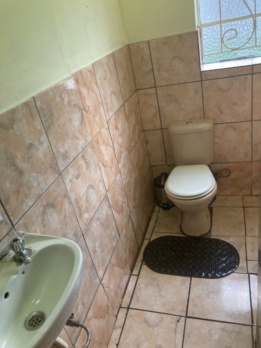 10 Bedroom Property for Sale in Brixton Gauteng