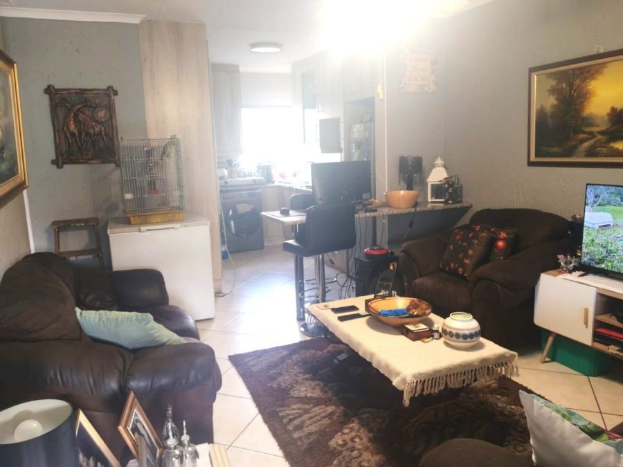  Bedroom Property for Sale in Bartlett Gauteng