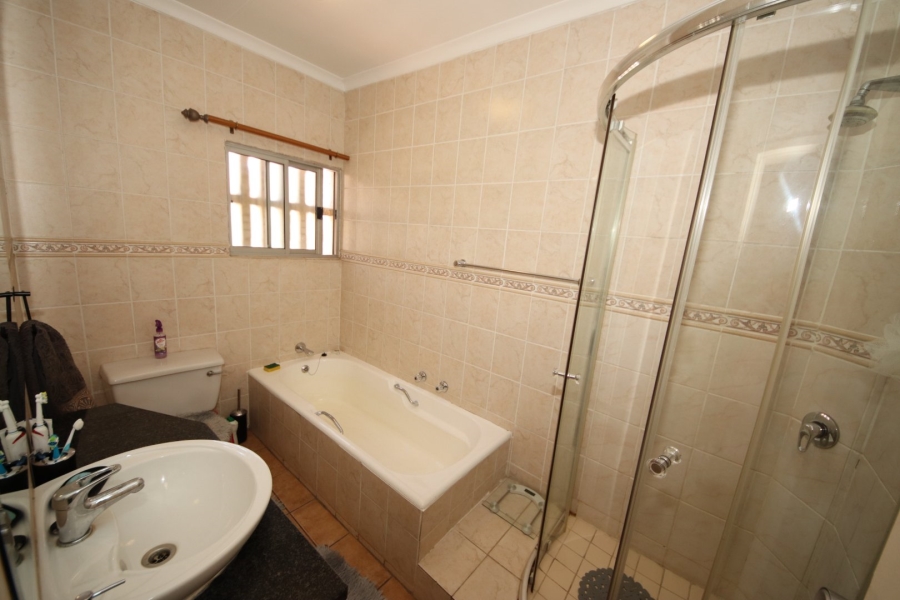 3 Bedroom Property for Sale in St Andrews Gauteng